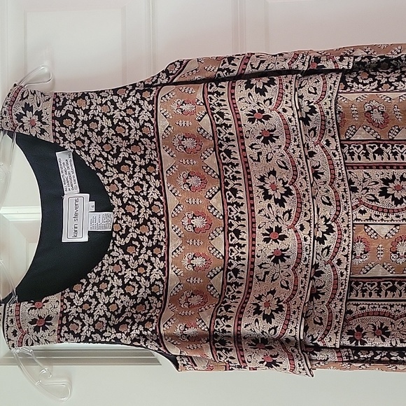 Pretty dress - sz 6 - Picture 3 of 6